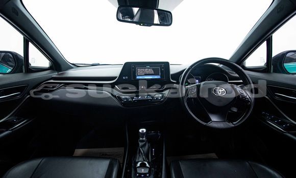 Buy Used Toyota C-HR Green Car in Bangkok in Bangkok Buy Used Toyota C-HR Green Car in Bangkok in Bangkok