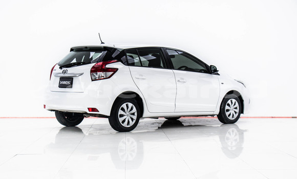 ซื้อ รถมือสอง Toyota Yaris ขาว รถยนต์ ใน %{เมือง} ใน กรุงเทพมหานคร ซื้อ รถมือสอง Toyota Yaris ขาว รถยนต์ ใน %{เมือง} ใน กรุงเทพมหานคร
