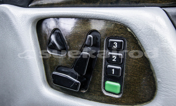 Buy Used Mercedes-Benz E-Classe Other Car in Bangkok in Bangkok Buy Used Mercedes-Benz E-Classe Other Car in Bangkok in Bangkok