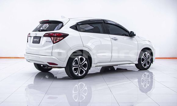 ซื้อ รถมือสอง Honda HR-V ขาว รถยนต์ ใน %{เมือง} ใน กรุงเทพมหานคร ซื้อ รถมือสอง Honda HR-V ขาว รถยนต์ ใน %{เมือง} ใน กรุงเทพมหานคร