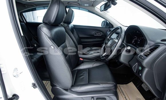 ซื้อ รถมือสอง Honda HR-V ขาว รถยนต์ ใน %{เมือง} ใน กรุงเทพมหานคร ซื้อ รถมือสอง Honda HR-V ขาว รถยนต์ ใน %{เมือง} ใน กรุงเทพมหานคร