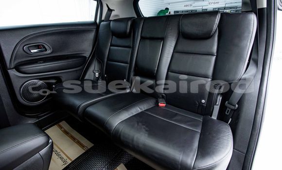 ซื้อ รถมือสอง Honda HR-V ขาว รถยนต์ ใน %{เมือง} ใน กรุงเทพมหานคร ซื้อ รถมือสอง Honda HR-V ขาว รถยนต์ ใน %{เมือง} ใน กรุงเทพมหานคร