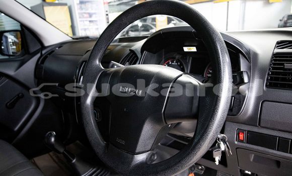 Buy Used Isuzu D-Max White Car in Bangkok in Bangkok Buy Used Isuzu D-Max White Car in Bangkok in Bangkok