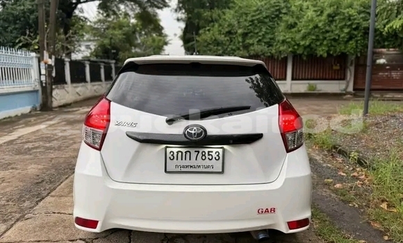 ซื้อ รถมือสอง Toyota Yaris ขาว รถยนต์ ใน %{เมือง} ใน กาฬสินธุ์ ซื้อ รถมือสอง Toyota Yaris ขาว รถยนต์ ใน %{เมือง} ใน กาฬสินธุ์