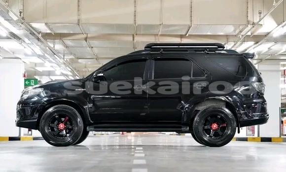 ซื้อ รถมือสอง Toyota Fortuner สีดำ รถยนต์ ใน %{เมือง} ใน จันทบุรี ซื้อ รถมือสอง Toyota Fortuner สีดำ รถยนต์ ใน %{เมือง} ใน จันทบุรี