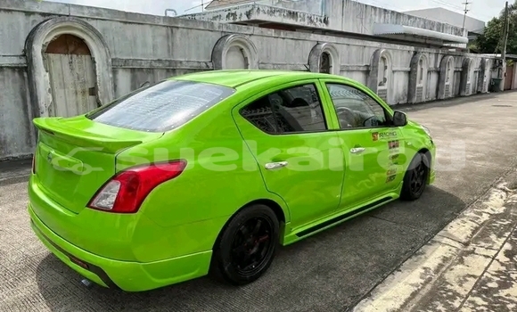 ซื้อ รถมือสอง Nissan Almera เงิน รถยนต์ ใน %{เมือง} ใน จันทบุรี ซื้อ รถมือสอง Nissan Almera เงิน รถยนต์ ใน %{เมือง} ใน จันทบุรี