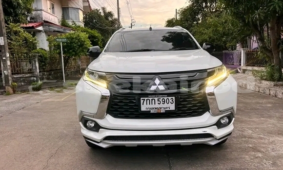 ซื้อ รถมือสอง Mitsubishi Pajero ขาว รถยนต์ ใน %{เมือง} ใน ชัยนาท ซื้อ รถมือสอง Mitsubishi Pajero ขาว รถยนต์ ใน %{เมือง} ใน ชัยนาท