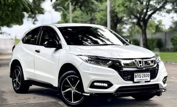ซื้อ รถมือสอง Honda HR-V ขาว รถยนต์ ใน %{เมือง} ใน สมุทรปราการ ซื้อ รถมือสอง Honda HR-V ขาว รถยนต์ ใน %{เมือง} ใน สมุทรปราการ