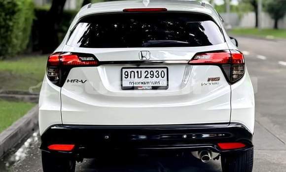 ซื้อ รถมือสอง Honda HR-V ขาว รถยนต์ ใน %{เมือง} ใน สมุทรปราการ ซื้อ รถมือสอง Honda HR-V ขาว รถยนต์ ใน %{เมือง} ใน สมุทรปราการ