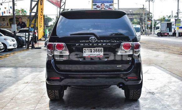 Buy Used Toyota Fortuner Black Car in Bangkok in Bangkok Buy Used Toyota Fortuner Black Car in Bangkok in Bangkok