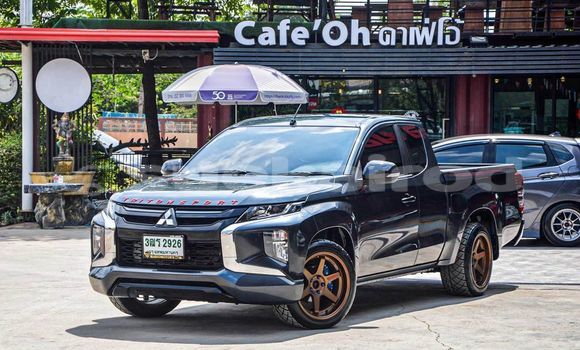 ซื้อ รถมือสอง Mitsubishi Triton สีดำ รถยนต์ ใน %{เมือง} ใน กรุงเทพมหานคร