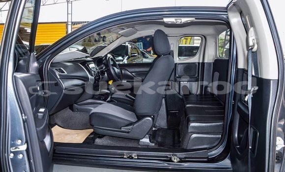 ซื้อ รถมือสอง Mitsubishi Triton สีดำ รถยนต์ ใน %{เมือง} ใน กรุงเทพมหานคร ซื้อ รถมือสอง Mitsubishi Triton สีดำ รถยนต์ ใน %{เมือง} ใน กรุงเทพมหานคร