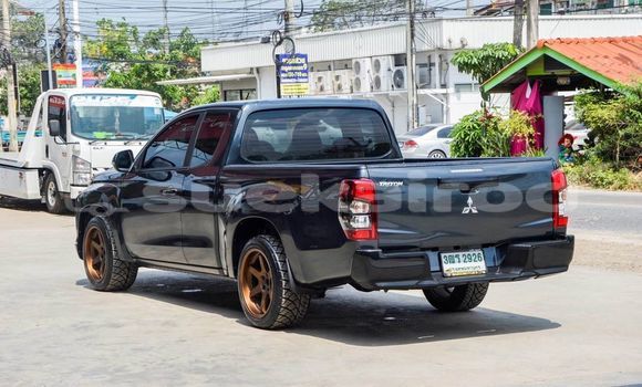 ซื้อ รถมือสอง Mitsubishi Triton สีดำ รถยนต์ ใน %{เมือง} ใน กรุงเทพมหานคร ซื้อ รถมือสอง Mitsubishi Triton สีดำ รถยนต์ ใน %{เมือง} ใน กรุงเทพมหานคร