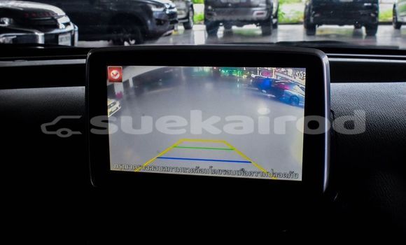 ซื้อ รถมือสอง Mazda 2 สีแดง รถยนต์ ใน %{เมือง} ใน กรุงเทพมหานคร ซื้อ รถมือสอง Mazda 2 สีแดง รถยนต์ ใน %{เมือง} ใน กรุงเทพมหานคร