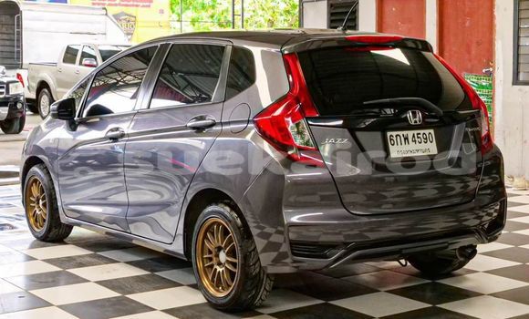 Buy Used Honda Jazz Other Car in Bangkok in Bangkok Buy Used Honda Jazz Other Car in Bangkok in Bangkok