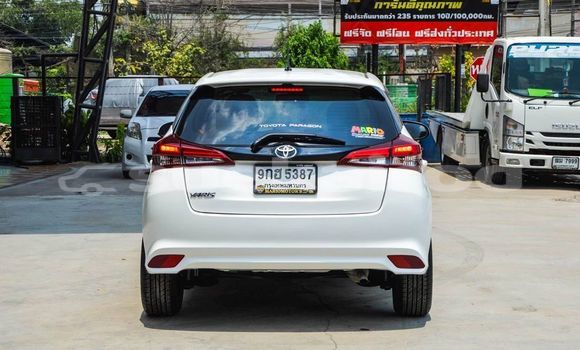 ซื้อ รถมือสอง Toyota Yaris ขาว รถยนต์ ใน %{เมือง} ใน กรุงเทพมหานคร ซื้อ รถมือสอง Toyota Yaris ขาว รถยนต์ ใน %{เมือง} ใน กรุงเทพมหานคร