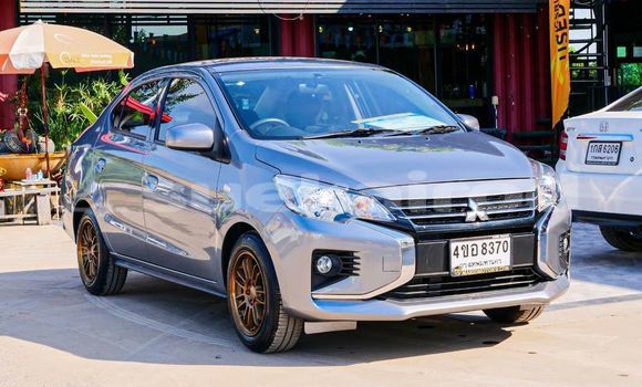 ซื้อ รถมือสอง Mitsubishi Attrage อื่น ๆ รถยนต์ ใน %{เมือง} ใน กรุงเทพมหานคร