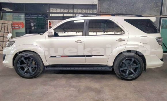 ซื้อ รถมือสอง Toyota Fortuner ขาว รถยนต์ ใน %{เมือง} ใน กรุงเทพมหานคร ซื้อ รถมือสอง Toyota Fortuner ขาว รถยนต์ ใน %{เมือง} ใน กรุงเทพมหานคร
