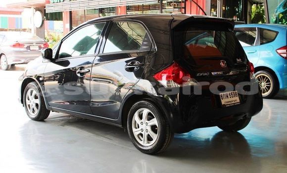 ซื้อ รถมือสอง Honda Brio สีดำ รถยนต์ ใน %{เมือง} ใน กรุงเทพมหานคร ซื้อ รถมือสอง Honda Brio สีดำ รถยนต์ ใน %{เมือง} ใน กรุงเทพมหานคร