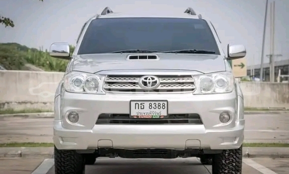 ซื้อ รถมือสอง Toyota Fortuner เงิน รถยนต์ ใน %{เมือง} ใน สมุทรปราการ ซื้อ รถมือสอง Toyota Fortuner เงิน รถยนต์ ใน %{เมือง} ใน สมุทรปราการ