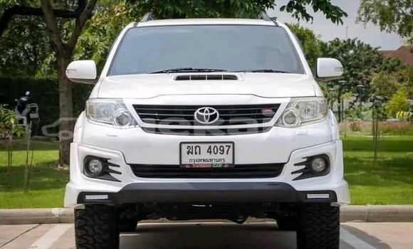 ซื้อ รถมือสอง Toyota Fortuner ขาว รถยนต์ ใน %{เมือง} ใน สมุทรปราการ ซื้อ รถมือสอง Toyota Fortuner ขาว รถยนต์ ใน %{เมือง} ใน สมุทรปราการ