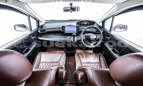 Buy Used Toyota Avanza Other Car in Bangkok in Bangkok Buy Used Toyota Avanza Other Car in Bangkok in Bangkok