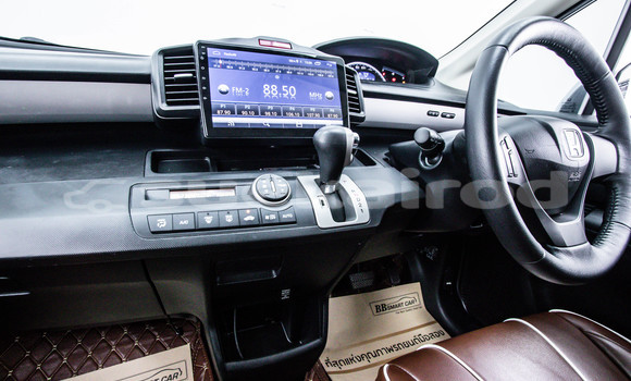 Buy Used Toyota Avanza Other Car in Bangkok in Bangkok Buy Used Toyota Avanza Other Car in Bangkok in Bangkok