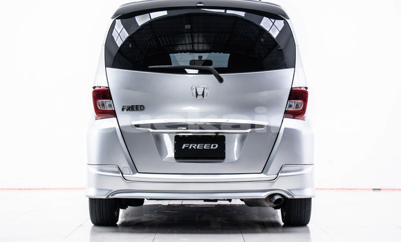 Buy Used Toyota Avanza Other Car in Bangkok in Bangkok Buy Used Toyota Avanza Other Car in Bangkok in Bangkok