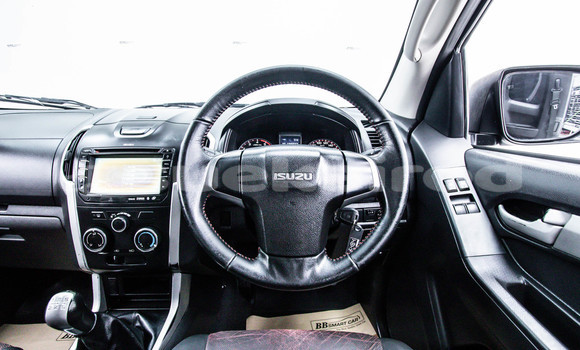 Buy Used Isuzu D-Max Black Car in Bangkok in Bangkok Buy Used Isuzu D-Max Black Car in Bangkok in Bangkok