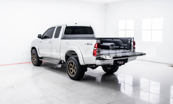 Buy Used Toyota Hiluxe VIGO Other Car in Bangkok in Bangkok Buy Used Toyota Hiluxe VIGO Other Car in Bangkok in Bangkok