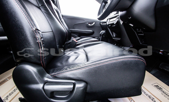 Buy Used Honda Mobilio White Car in Bangkok in Bangkok Buy Used Honda Mobilio White Car in Bangkok in Bangkok