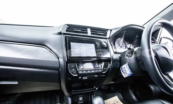 Buy Used Honda Mobilio White Car in Bangkok in Bangkok Buy Used Honda Mobilio White Car in Bangkok in Bangkok