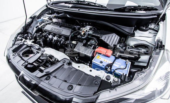 Buy Used Honda Mobilio White Car in Bangkok in Bangkok Buy Used Honda Mobilio White Car in Bangkok in Bangkok