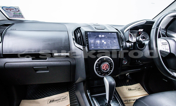 Buy Used Isuzu MU-X White Car in Bangkok in Bangkok Buy Used Isuzu MU-X White Car in Bangkok in Bangkok