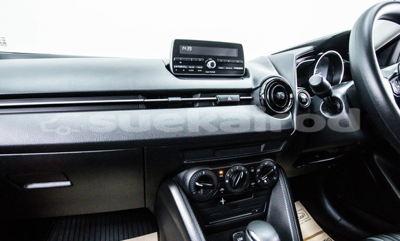 ซื้อ รถมือสอง Mazda Mazda 2 สีแดง รถยนต์ ใน %{เมือง} ใน กรุงเทพมหานคร ซื้อ รถมือสอง Mazda Mazda 2 สีแดง รถยนต์ ใน %{เมือง} ใน กรุงเทพมหานคร