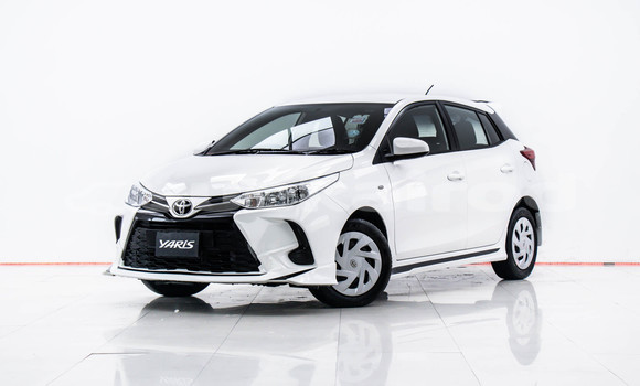 Buy Used Toyota Yaris White Car in Bangkok in Bangkok Buy Used Toyota Yaris White Car in Bangkok in Bangkok