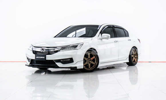 Buy Used Honda Accord White Car in Bangkok in Bangkok Buy Used Honda Accord White Car in Bangkok in Bangkok