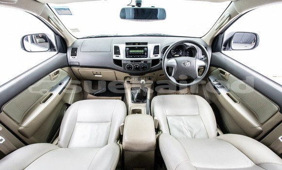 ซื้อ รถมือสอง Toyota Hiluxe VIGO ขาว รถยนต์ ใน %{เมือง} ใน กรุงเทพมหานคร ซื้อ รถมือสอง Toyota Hiluxe VIGO ขาว รถยนต์ ใน %{เมือง} ใน กรุงเทพมหานคร