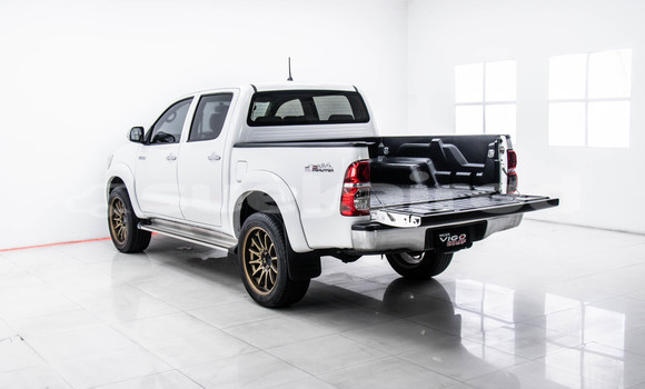 ซื้อ รถมือสอง Toyota Hiluxe VIGO ขาว รถยนต์ ใน %{เมือง} ใน กรุงเทพมหานคร ซื้อ รถมือสอง Toyota Hiluxe VIGO ขาว รถยนต์ ใน %{เมือง} ใน กรุงเทพมหานคร