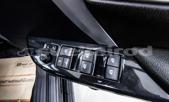 ซื้อ รถมือสอง Toyota Fortuner สีดำ รถยนต์ ใน %{เมือง} ใน กรุงเทพมหานคร ซื้อ รถมือสอง Toyota Fortuner สีดำ รถยนต์ ใน %{เมือง} ใน กรุงเทพมหานคร