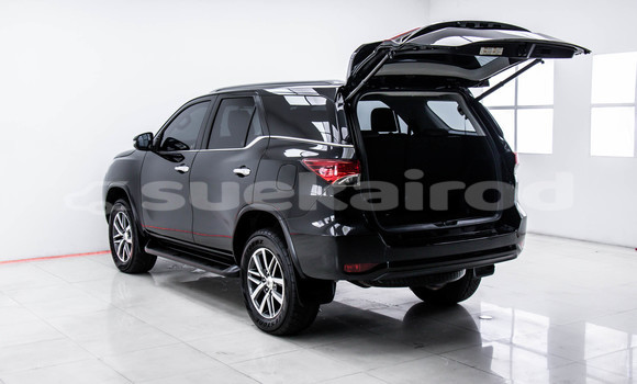 ซื้อ รถมือสอง Toyota Fortuner สีดำ รถยนต์ ใน %{เมือง} ใน กรุงเทพมหานคร ซื้อ รถมือสอง Toyota Fortuner สีดำ รถยนต์ ใน %{เมือง} ใน กรุงเทพมหานคร