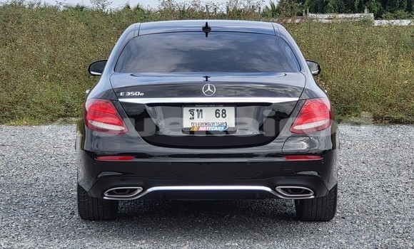 Buy Used Mercedes-Benz E-Classe Black Car in Bangkok in Bangkok Buy Used Mercedes-Benz E-Classe Black Car in Bangkok in Bangkok