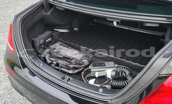 Buy Used Mercedes-Benz E-Classe Black Car in Bangkok in Bangkok Buy Used Mercedes-Benz E-Classe Black Car in Bangkok in Bangkok