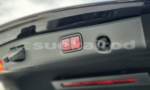 Buy Used Mercedes-Benz E-Classe Black Car in Bangkok in Bangkok Buy Used Mercedes-Benz E-Classe Black Car in Bangkok in Bangkok