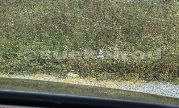 Buy Used Mercedes-Benz E-Classe Black Car in Bangkok in Bangkok Buy Used Mercedes-Benz E-Classe Black Car in Bangkok in Bangkok