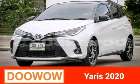 Buy Used Toyota Yaris White Car in Samut Prakan in Samut Prakan