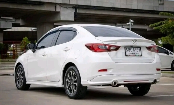 ซื้อ รถมือสอง Mazda 2 ขาว รถยนต์ ใน %{เมือง} ใน สมุทรปราการ ซื้อ รถมือสอง Mazda 2 ขาว รถยนต์ ใน %{เมือง} ใน สมุทรปราการ
