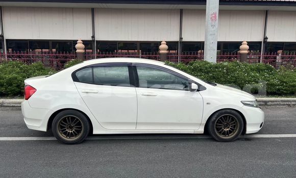 ซื้อ รถมือสอง Honda City ขาว รถยนต์ ใน %{เมือง} ใน กรุงเทพมหานคร ซื้อ รถมือสอง Honda City ขาว รถยนต์ ใน %{เมือง} ใน กรุงเทพมหานคร