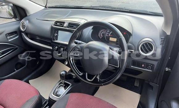 ซื้อ รถมือสอง Mitsubishi Attrage สีดำ รถยนต์ ใน %{เมือง} ใน กรุงเทพมหานคร ซื้อ รถมือสอง Mitsubishi Attrage สีดำ รถยนต์ ใน %{เมือง} ใน กรุงเทพมหานคร