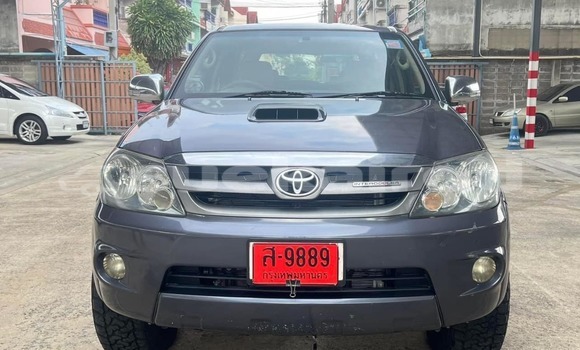 ซื้อ รถมือสอง Toyota Fortuner อื่น ๆ รถยนต์ ใน %{เมือง} ใน กรุงเทพมหานคร